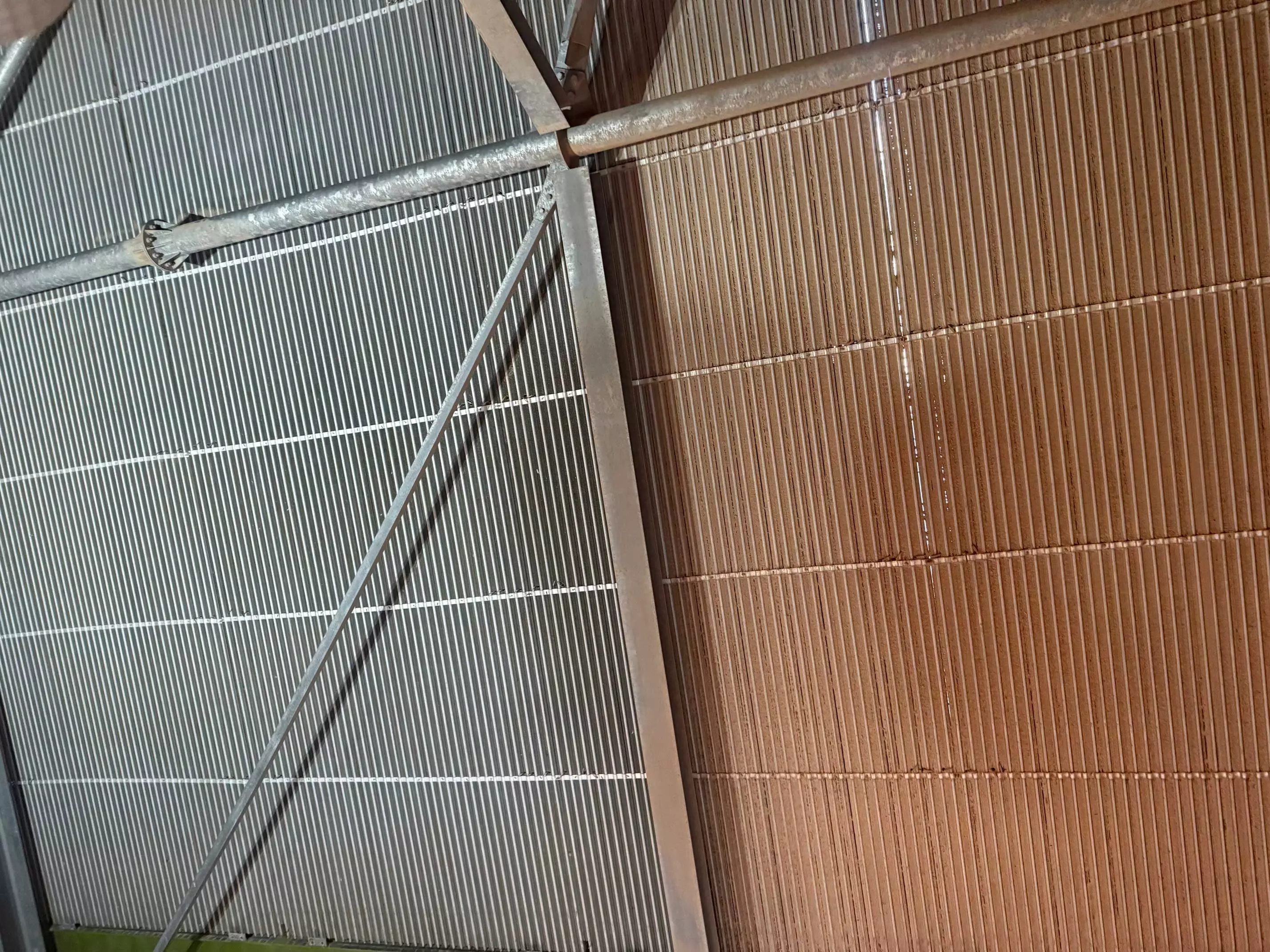 Avant / Après nettoyage d’aéroréfrigérants et d’aérocondenseurs en chalet – CTP environnement